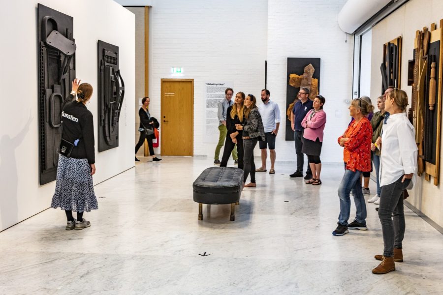 Kunstneren Jens Haaning tager en tur i Landsretten for at få medhold i erstatningssagen mod ham. Foto: Niels Fabæk, Kunsten - museum of Modern Art